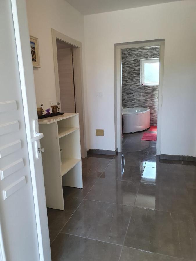 Apartment Creo Loborika Marčana Dış mekan fotoğraf